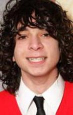 Фотография Адам Дж. Севани Adam G. Sevani