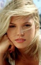 Фотография Агнес Брукнер Agnes Bruckner