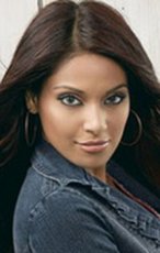 Фотография Бипаша Басу Bipasha Basu