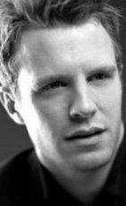 Фотография Люк Мабли Luke Mably
