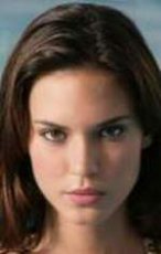 Фотография Одетт Юстман Odette Yustman