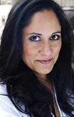 Фотография Сакина Джеффри Sakina Jaffrey