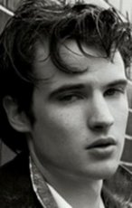 Фотография Том Старридж Tom Sturridge