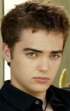 Фотография, биография Дрю Тайлер Белл Drew Tyler Bell