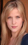 Фотография, биография Джесси Шрэм Jessy Schram