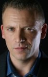Фотография, биография Каллум Кит Ренни Callum Keith Rennie