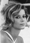 Фотография, биография Мартин Келли Martine Kelly